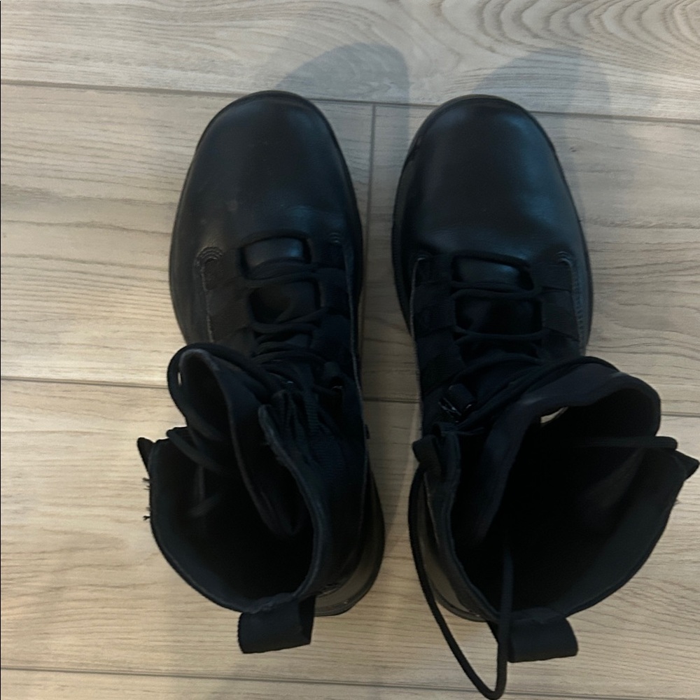Nike Men's Black Combat Boots
